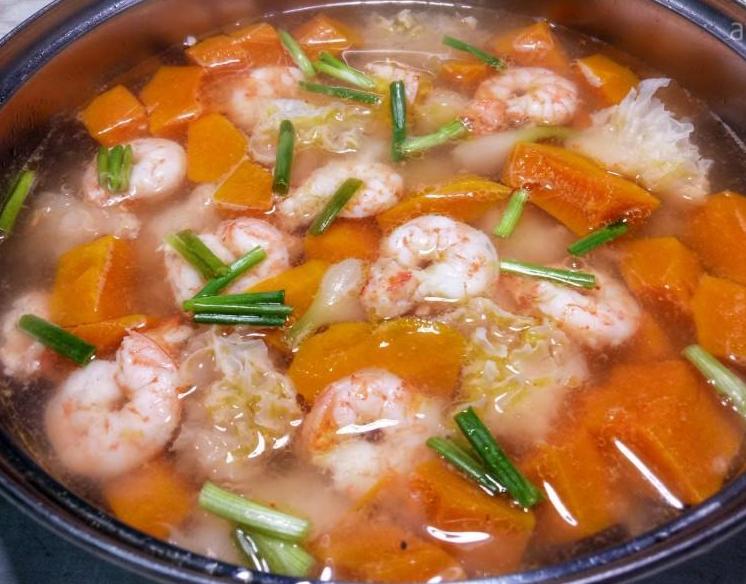 Bữa tối giảm cân mà vẫn đủ chất ngon lành với món canh siêu dễ nấu - Ảnh 4 Bữa tối giảm cân mà vẫn đủ chất ngon lành với món canh siêu dễ nấu - Ảnh 4